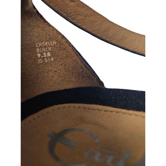 Earthies Heels 9.5 - Picture 4 of 7